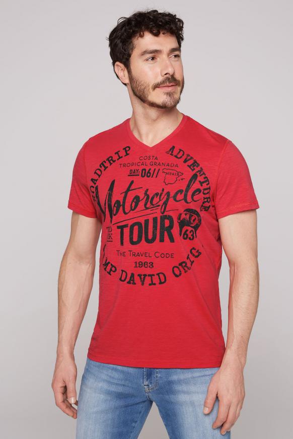 T-Shirt mit V-Neck und Label Prints red orange