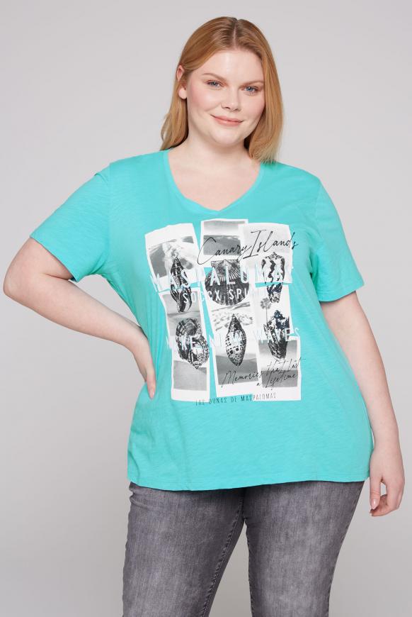 T-Shirt mit V-Neck und Print Artwork lagoon blue